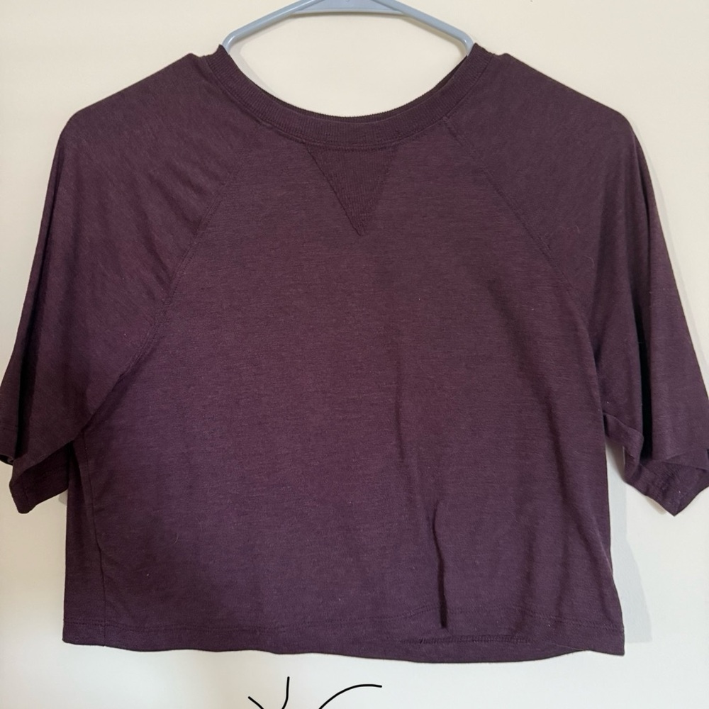 Fabletics Purple Boxy Crop Top with Crew Neck and Short Sleeves